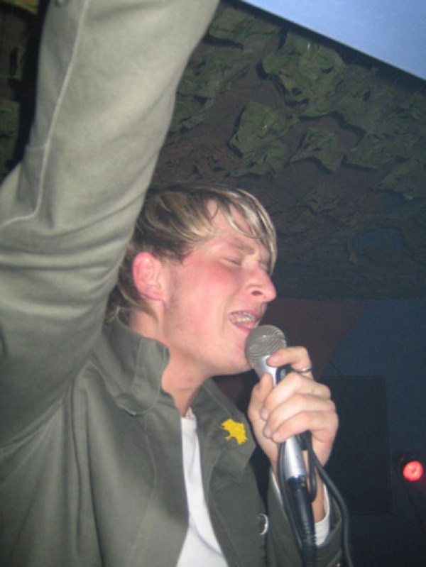 Titelmotiv - Markus Lange macht auch eigene Vocals (pic @ Przisionswerk Espenhain)