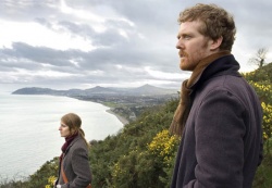 Girl (Marketa Irglova), Guy (Glen Hansard) - ONCE