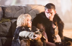 Kainan (Jim Caviezel)	(Bildmaterial  2009 Koch Media) - Outlander
