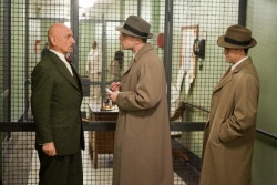 Dr. John Cawley (Ben Kingsley), Tedd Daniels (Leonardo DiCaprio), Chuck Aule (Mark Ruffalo)  2010 Concorde - Shutter Island