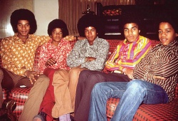 Michael Jackson: The Life of an Icon