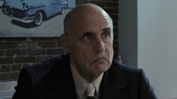 Mr. Solomon (Jeffrey Tambor) - The Money - Jeder bezahlt seinen Preis!