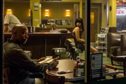 Begegnungsstätte Café an der Ecke - McCall (Denzel Washington) trifft auf Terri (Chloë Grace Moretz) - The Equalizer