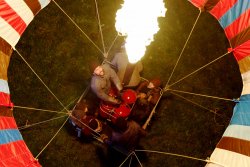 Alle an Bord. Der zweite Fluchtversuch beginnt. - Ballon