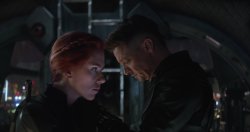 Black Widow (Scarlett Johansson), Hawkeye (Jeremy Renner) - Avengers: Endgame